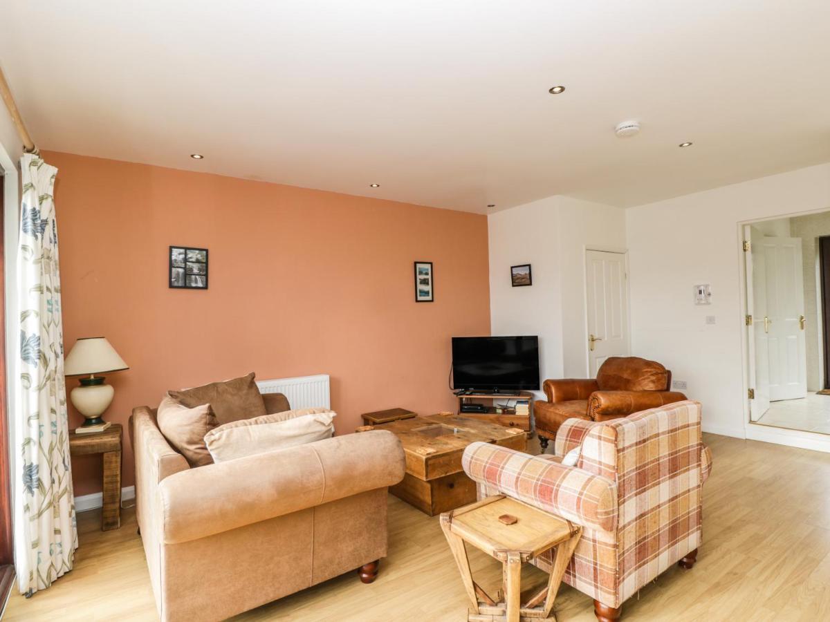 The Lodge Merthyr Tydfil Esterno foto